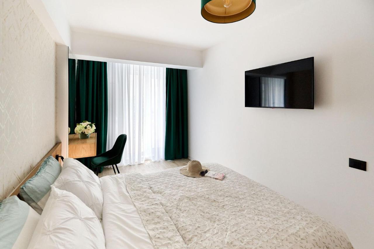 Vlezal Apartment Spa&Pool Beach Resort Mamaia Exterior foto
